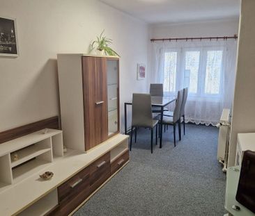 Pronájem bytu 1+1 36 m² - Photo 1