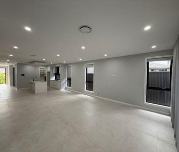 67 Galgayung Rd, Austral, NSW 2179 - Photo 6