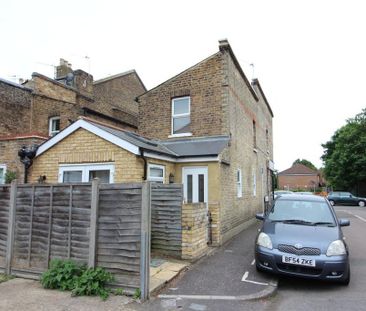 1 bedroom maisonette to rent - Photo 6