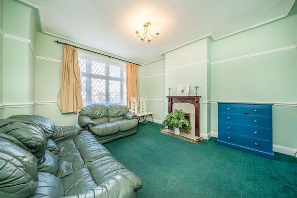 3 bedroom semi-detached house to rent - Photo 1