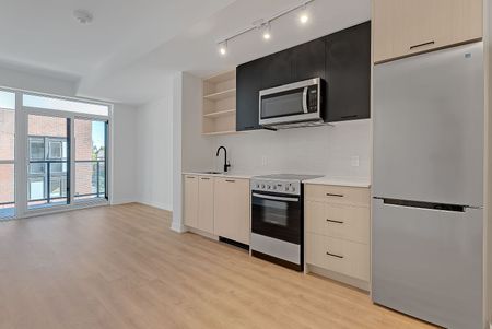For Lease - 2300 St. Clair Avenue Unit# 311, Toronto, Ontario - Photo 4