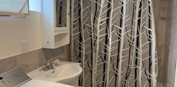 Joli 5 1/2 semi-meublé à louer dès le 1er Février 2026 - Photo 2