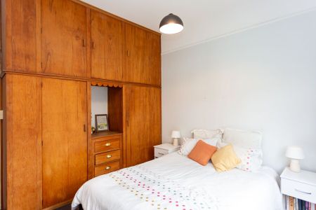 Spacious 4 bedroom family home - Photo 4