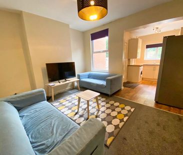 4 bedroom house share to rent - Photo 3