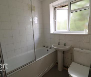 2 bedroom maisonette to rent - Photo 5