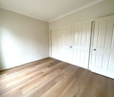 Modern Lifestyle in Prime location! - Photo 2