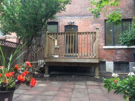 For Lease - 108 Admiral Road Unit# 2, Toronto, Ontario - Photo 3