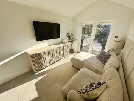 Lincoln Road, Lincoln, Washingborough - Photo 3