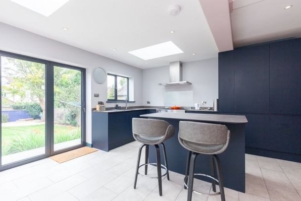 Forest Road, Risinghurst - Photo 1