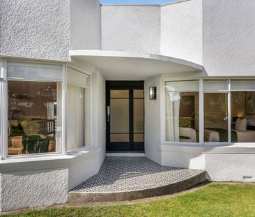 Glenorchy Family Home - Photo 1