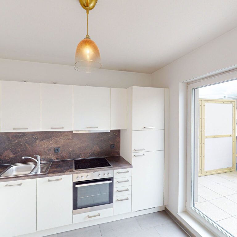 Einziehen und wohlfühlen! Wunderschöne 2-Zimmer-Dachterrassenwohnung - Photo 1