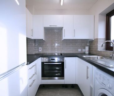 1 bedroom end of terrace house to rent - Photo 5