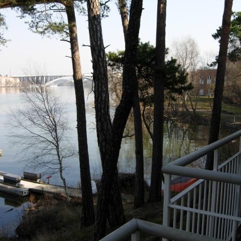 RADHUS PÅ STORA ESSINGEN MED EGEN BÅTPLATS - Photo 1