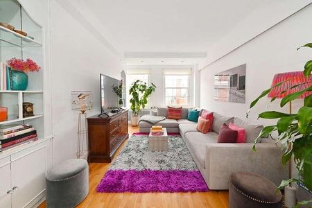 Bryanston Court, George Street, Marylebone, W1H - Photo 2