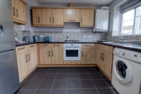 Bedford Way, Scunthorpe - Photo 5