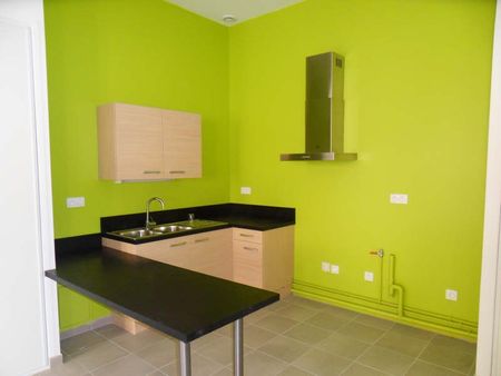 BAYEUX centre, grand F3 en RDC (Lot 1) - Photo 3