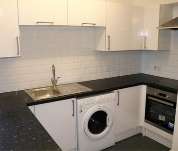 Room 3, Flat 2, 33 Mill Road, Cambridge - Photo 4