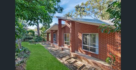 Modern and spacious granny flat with courtyard - Photo 5