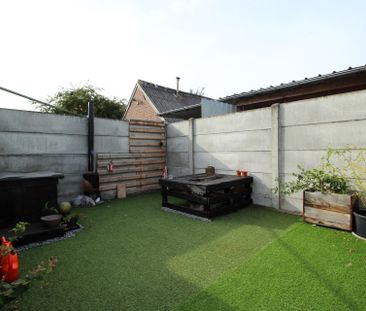 Ruim appartement met 4 slaapkamers en overdekte autostaanplaats - Foto 4