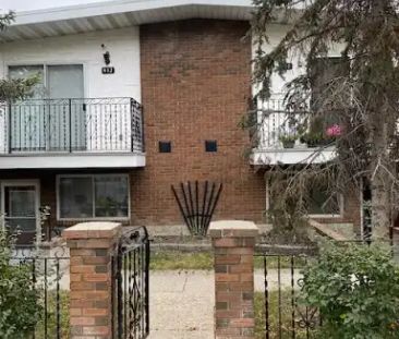 Bright and Spacious Bridgeland Basement Suite | 410 6 Street Northe... - Photo 1