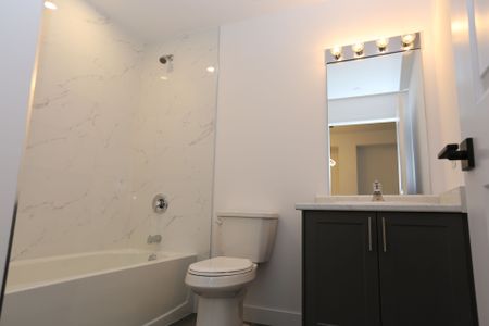 For Lease - 460 Dundas Street Unit# 322, Hamilton, Ontario - Photo 5