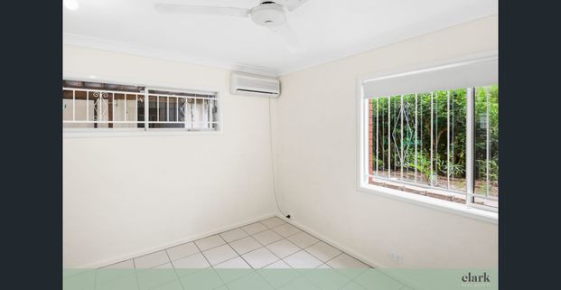 Private Granny Flat with Utilities Included - Photo 1