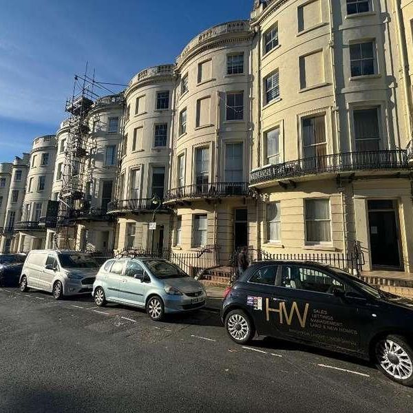 Brunswick Place, Hove, BN3 - Photo 1