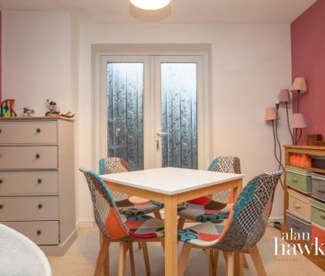 4 bedroom detached house to rent - Photo 6