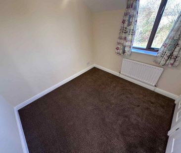 4 bedroom detached house to rent - Photo 5