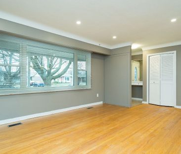 For Lease - 34 Royal Manor Drive Unit# Main, St. Catharines, Ontario - Photo 2