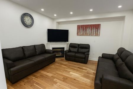 For Lease - 85 Bonistel Crescent, Brampton, Ontario - Photo 2