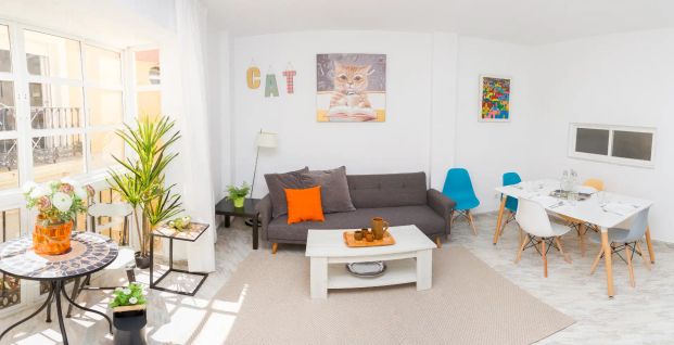 Piso de alquiler en Calle Biedmas, 18, La Goleta - San Felipe Neri - Photo 1