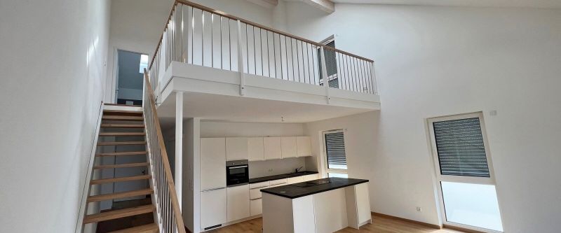 ERSTBEZUG: 4-ZIMMER-MAISONETTEWOHNUNG IM ZENTRUM VON RAVENSBURG - Foto 1