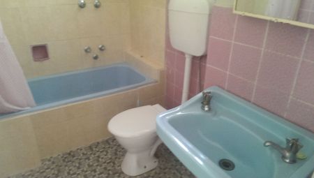 Updated 1 Bedroom Apartment in Convenient Location - Photo 2