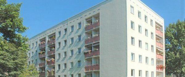 ERSTBEZUG NACH SANIERUNG: Schicke 2-Zimmer-Wohnung mit Balkon in Top-Lage - Foto 1