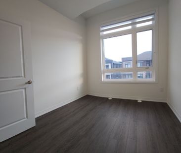 For Lease - 21 Riley Reed Lane, Richmond Hill, Ontario - Photo 4