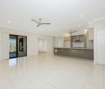 Dive Into Luxury Living - Photo 1