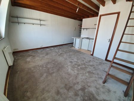 Location Appartement 1 pièce 30m² LILLE 59000 - Photo 4