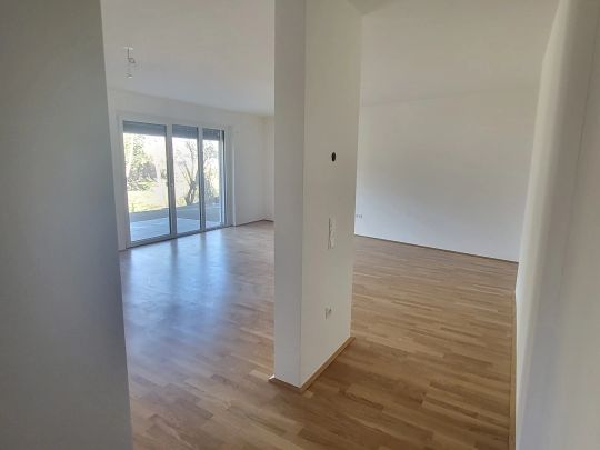 2-Zimmer-Wohnung mit Terrasse und Garten, Top 3 - Foto 1
