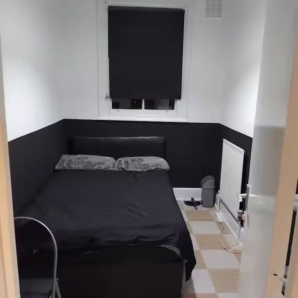 Room in a Shared House, Clapham Road, SW9 - Photo 2