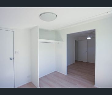 Great Location - Close to everything - Photo 1