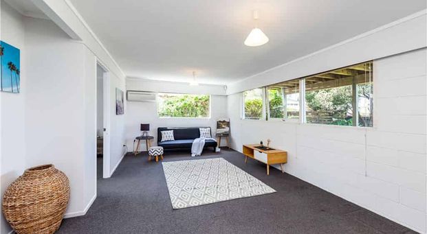 Gorgeous Gordon - Photo 1