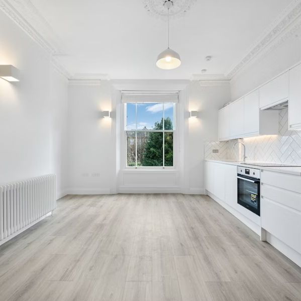 Studio apartment - Photo 1