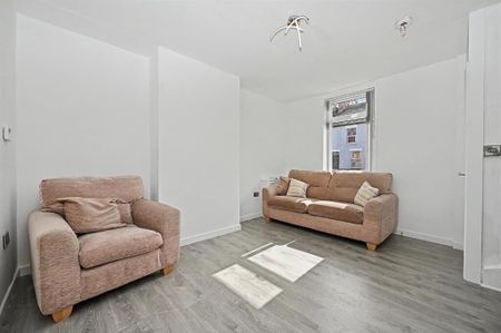 65 Olympia Drive, Belfast, BT12 6NG - Photo 2