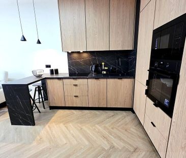 Apartament z balkonem z widokiem na rzekę. - Photo 2