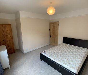 Curzon Terrace, South Bank - P1712 - Photo 4