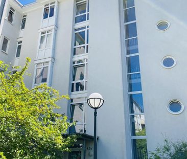 Helle 2-Zimmer-Wohnung ab sofort frei - Anmietung nur mit Wohnberec... - Foto 1