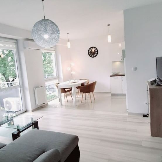 Atrakcyjna Oferta Najmu Apartamentu w Gliwicach! B 50.1 m² - Photo 1