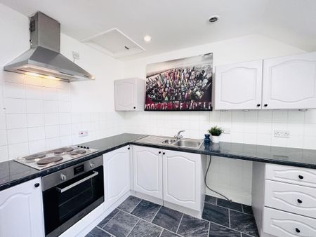 1 bedroom flat to rent - Photo 3