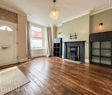 2 bedroom terraced house to rent - Photo 1
